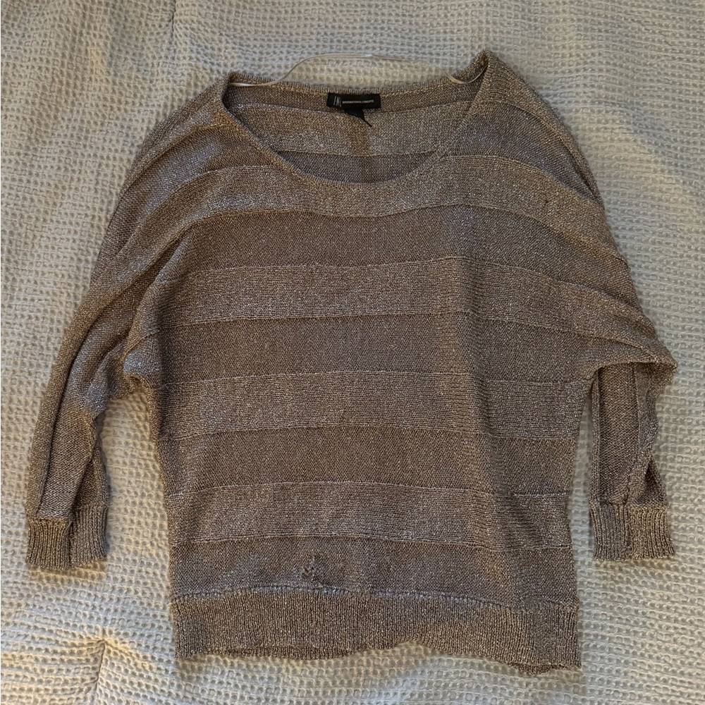 ✨5 for $25✨ Glittery Y2K long sleeve